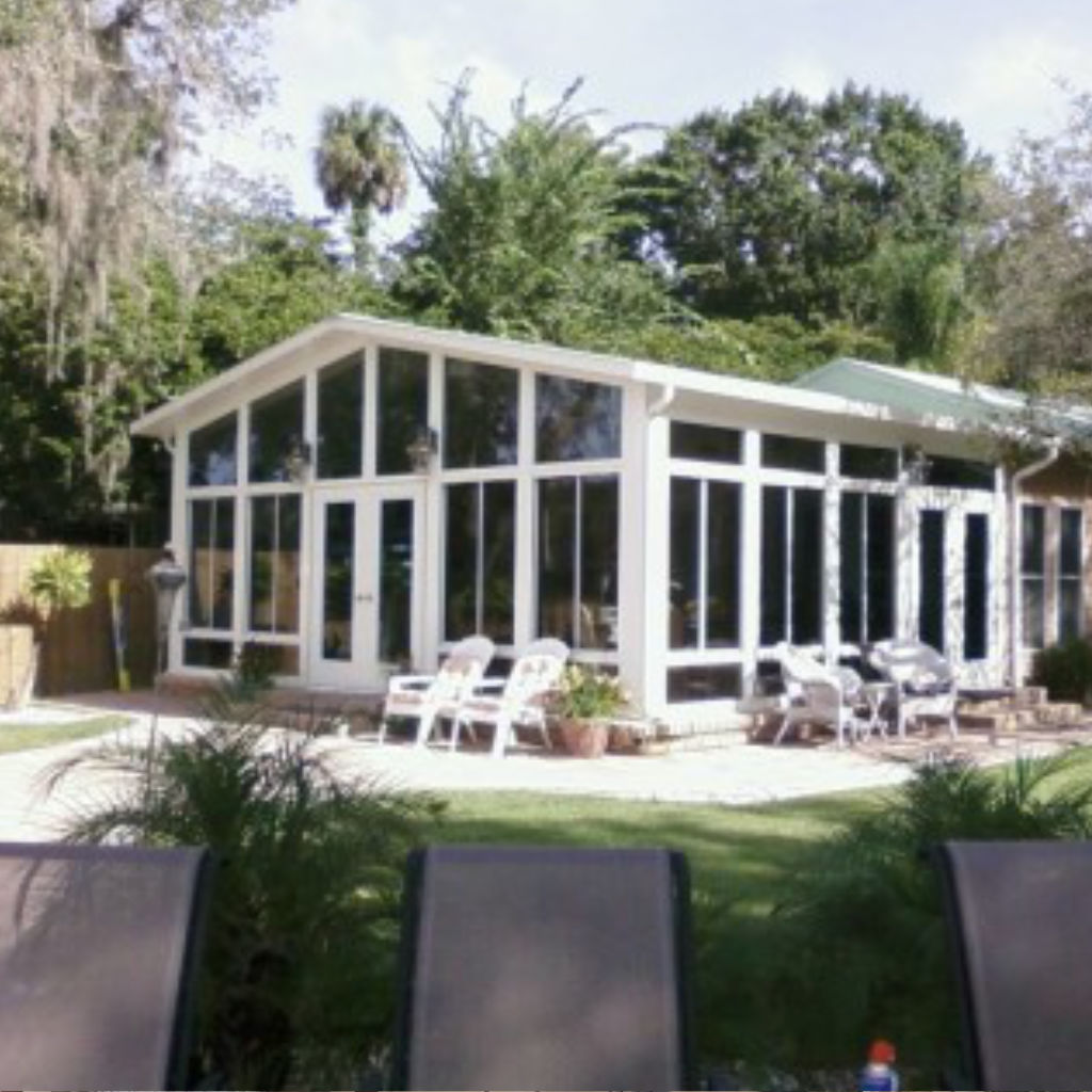 Sunroom built in florida by Quillco Screen Service